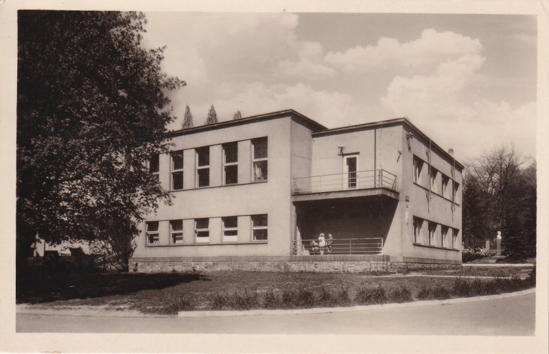 Pohlednice vydaná nakladatelstvím Orbis v roce 1958. Ze sbírky Jiřího Popoviče.